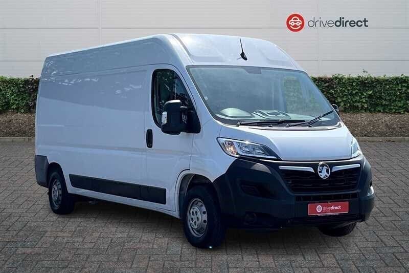 White Used 2023 Vauxhall Movano S Van | £16,495 (Good price) - Image 1/4