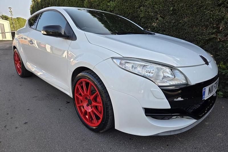 Used Renault Mégane III 250 HP (183 kW) 2010 Hatchback