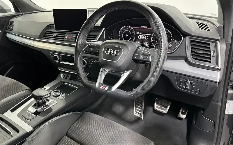 Used Audi Q5 S-Line 252 HP (185 kW) 2018 Grey SUV