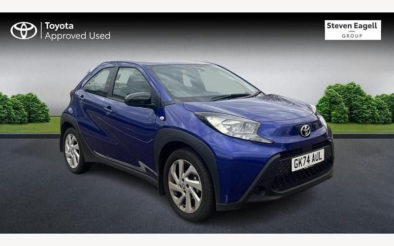 Used 2025 Toyota Aygo PURE Hatchback | £16,382 (Fair price) - Image 1/3