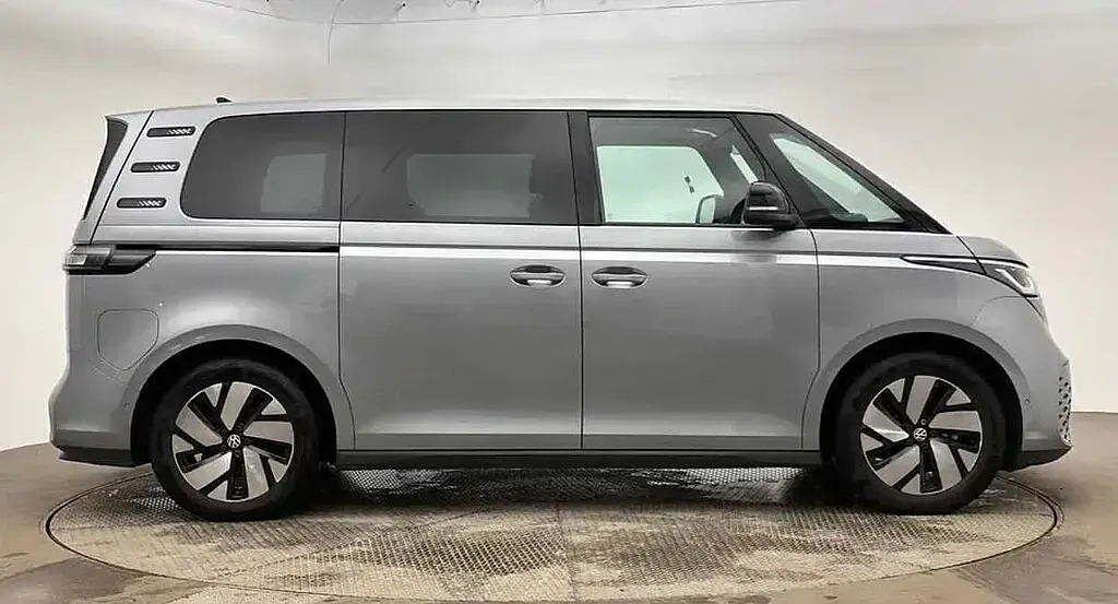 Used VW ID. Buzz 150 kW (204 HP) 2023 MPV
