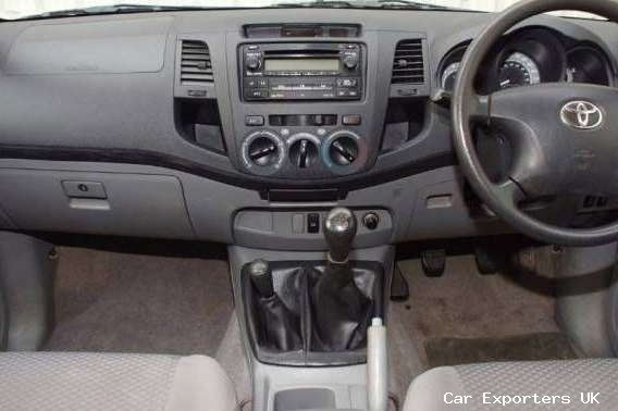 Used Toyota HiLux 120 HP (88 kW) 2009 Pickup