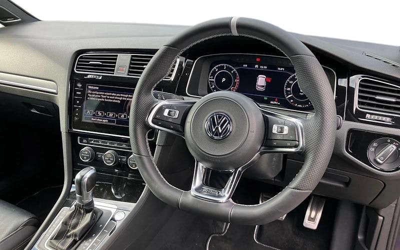 Used VW Golf VII GTD 184 HP (135 kW) 2018 Blue Hatchback