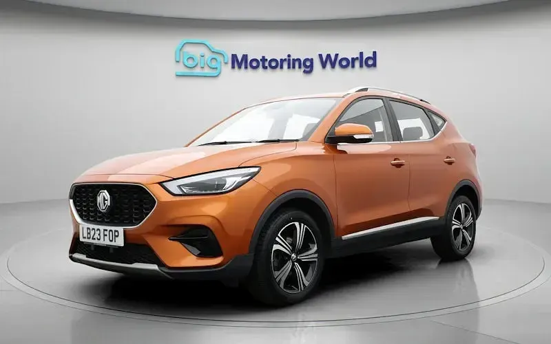 Used MG ZS Excite 106 HP (77 kW) 2023 Orange SUV