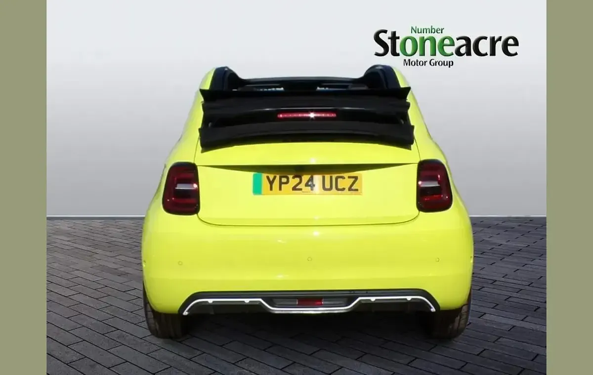 Used Abarth 500C Turismo 114 kW (155 HP) 2024 Green Cabriolet