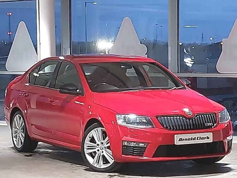 Red Used 2014 Skoda Octavia vRS Hatchback | £11,998 (Fair price) - Image 1/4