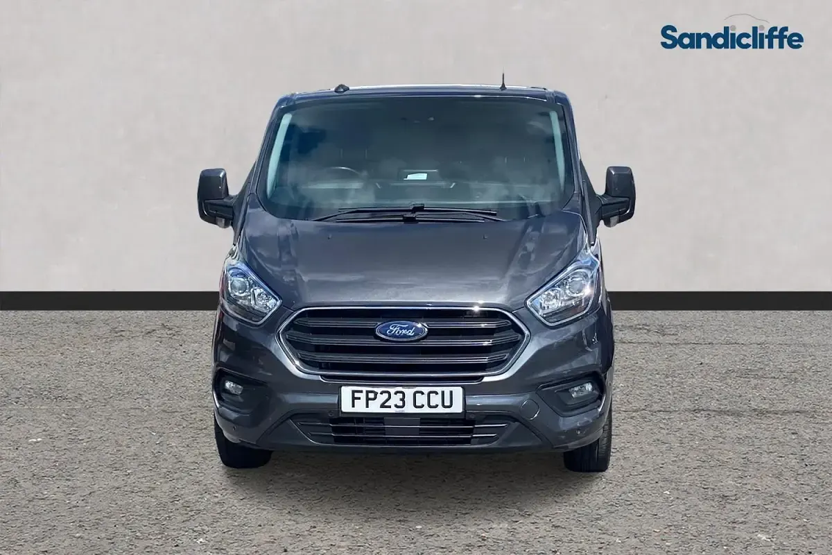 Used Ford Transit Custom Limited 131 HP (96 kW) 2023 Grey Van