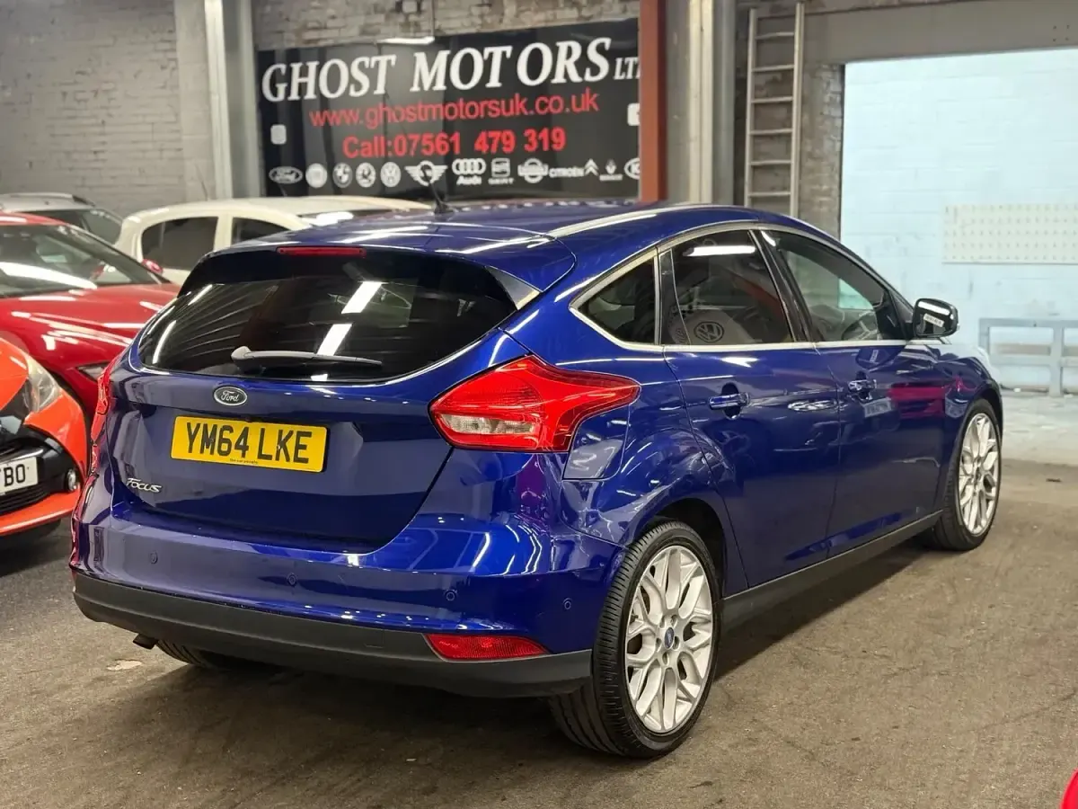 Used Ford Focus Titanium X 120 HP (88 kW) 2015 Blue Hatchback