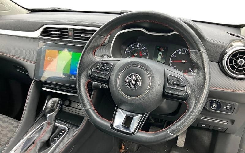 Usado MG ZS Excite 111 HP (81 kW) 2024 SUV