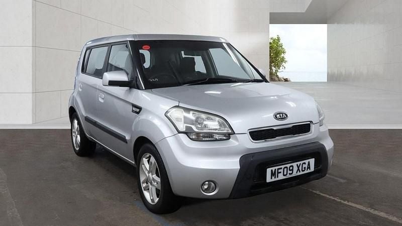 Used Kia Soul 126 HP (92 kW) 2009 Silver SUV