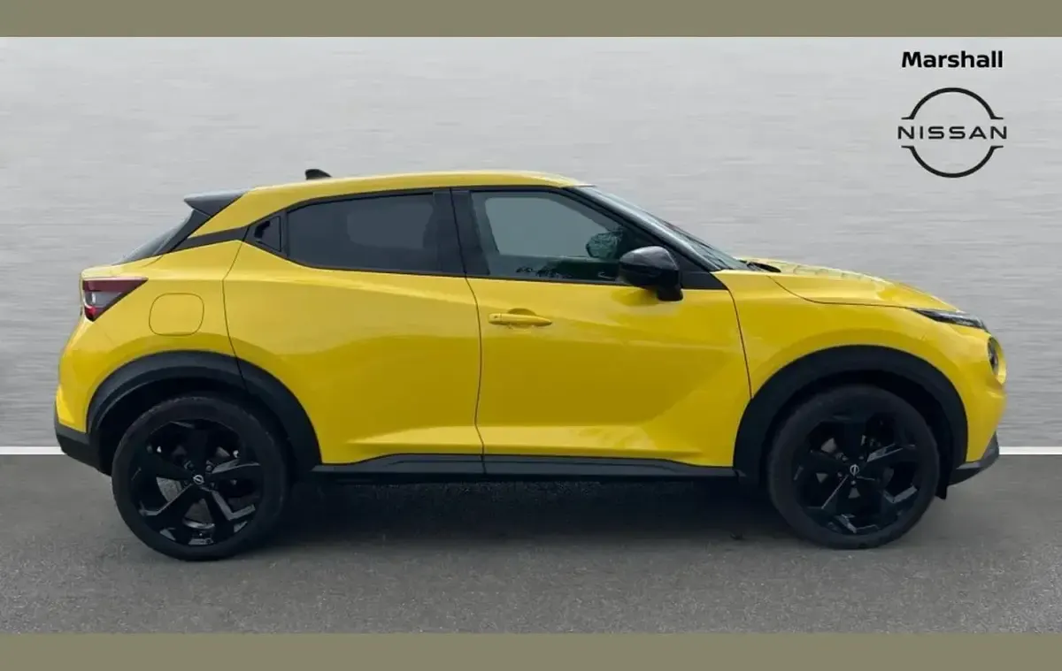 Used Nissan Juke Tekna 114 HP (83 kW) 2025 Yellow SUV