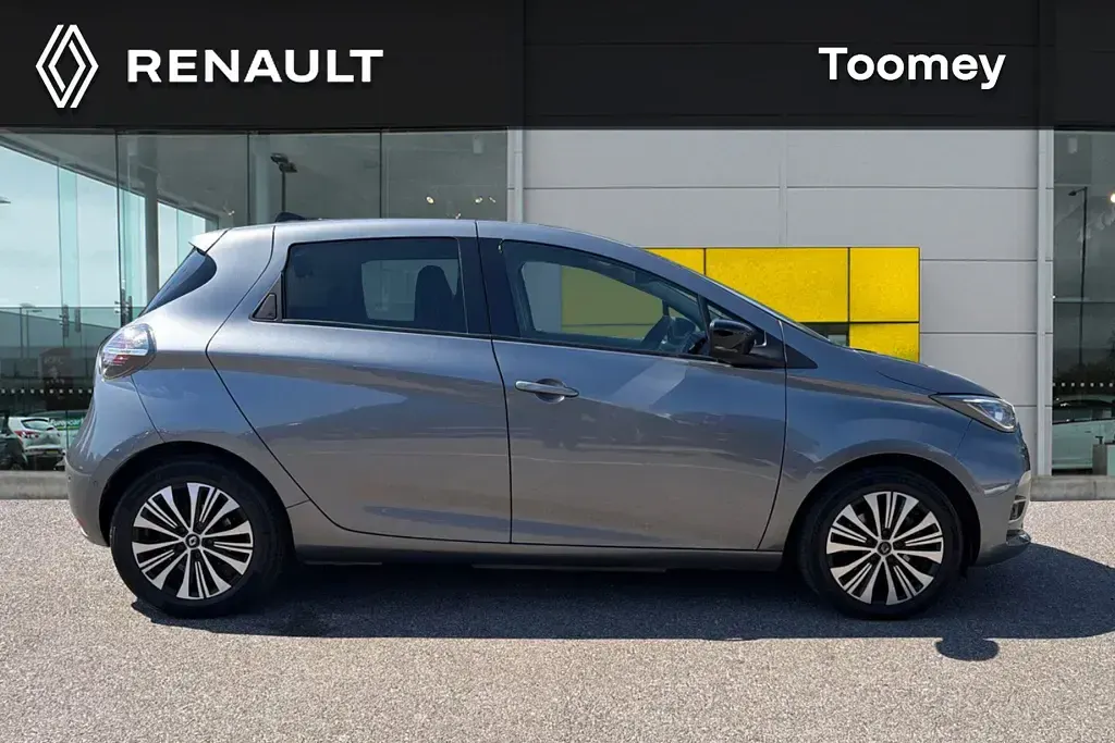 Used Renault Zoe Techno 98 kW (134 HP) 2022 Hatchback