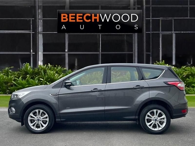 Used Ford Kuga Titanium 180 HP (132 kW) 2018 Grey SUV