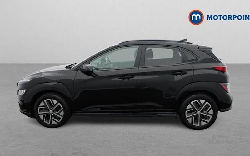 Second-hand Hyundai Kona Ultimate 150 kW (204 CP) 2022 Negru SUV