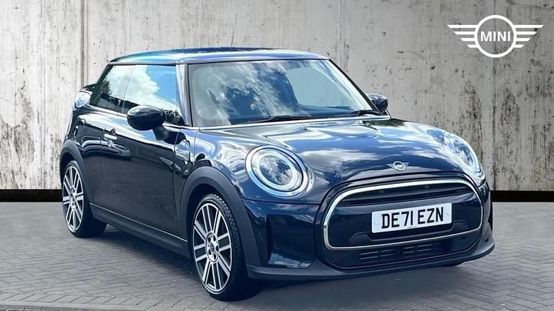 Black Used 2021 Mini Cooper Exclusive Hatchback | £16,499 (A bit pricey) - Image 1/4