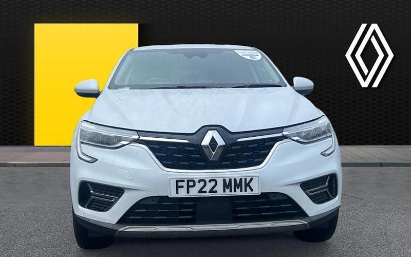 Used Renault Arkana Version S 145 HP (106 kW) 2022 White SUV
