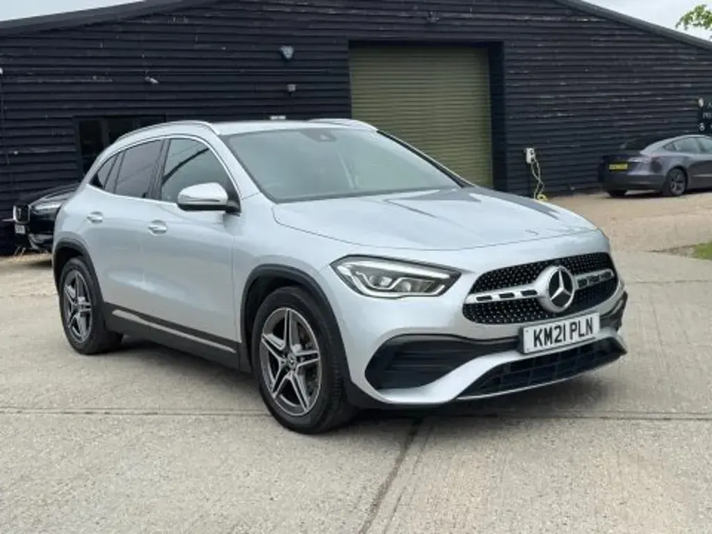 Used Mercedes GLA200 Executive 2021 Silver SUV