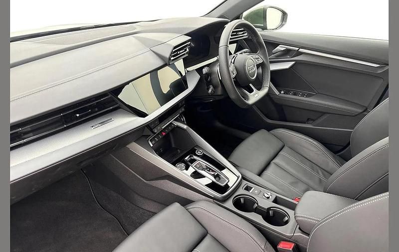 Used Audi A3 S-Line 147 HP (108 kW) 2025 Green Hatchback