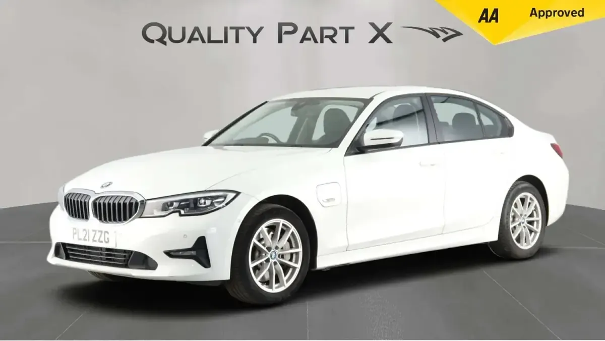 Used BMW 330e 2021 White Sedan