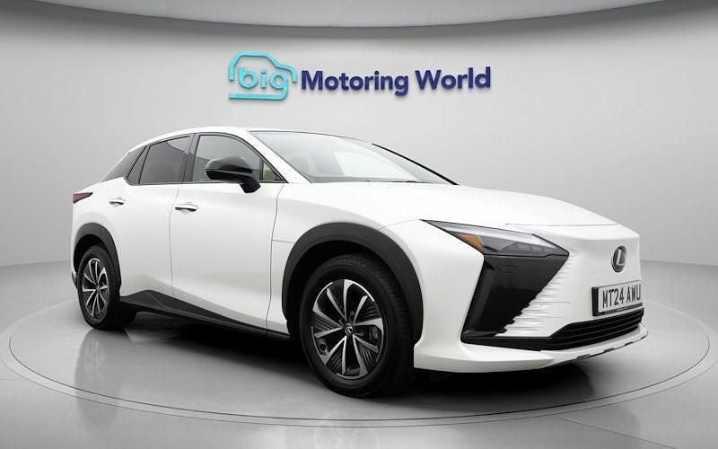 Used Lexus RZ 450e 230 kW (313 HP) 2024 White SUV
