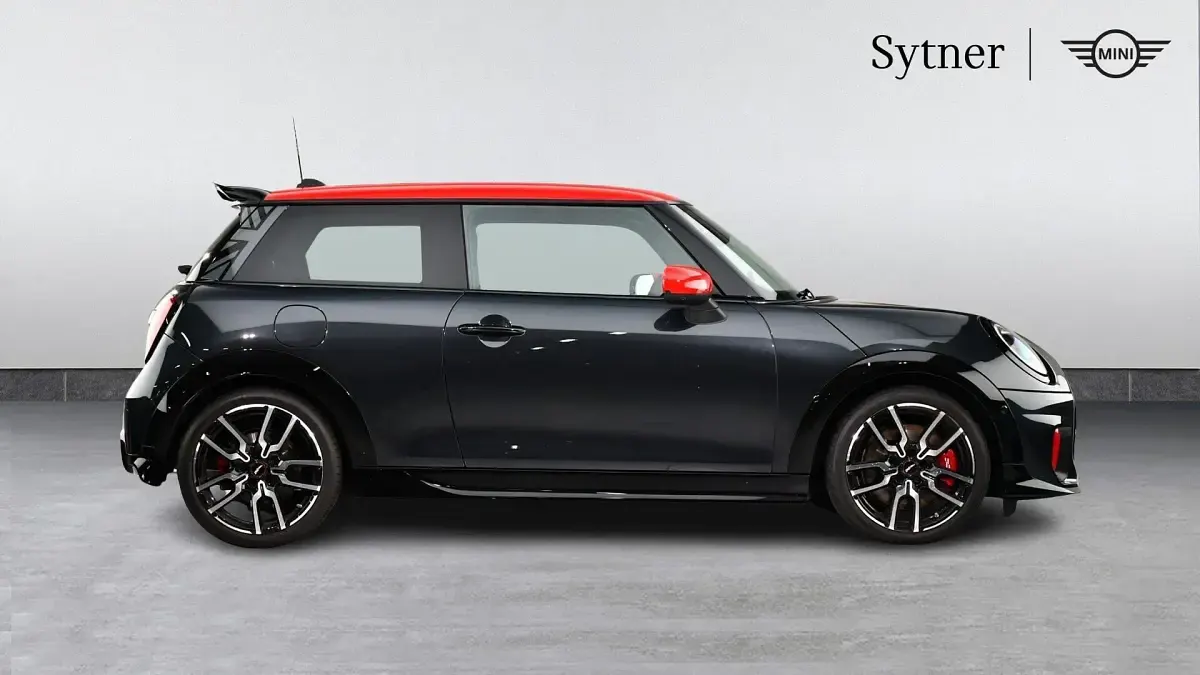 Used Mini John Cooper Works Hatch 228 HP (167 kW) 2024 Grey Hatchback