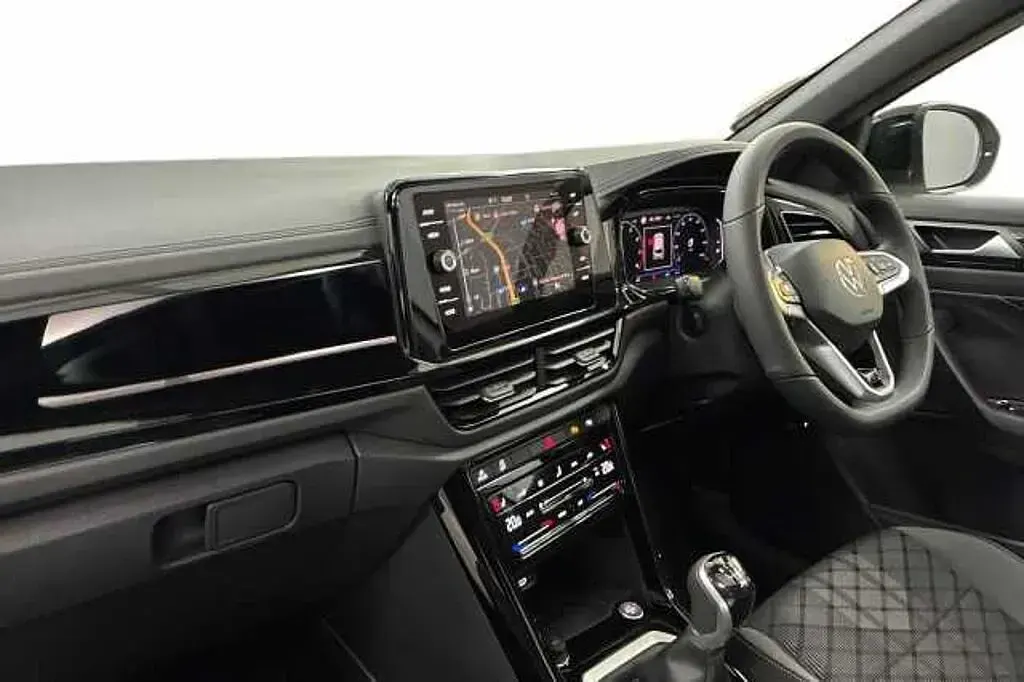New VW T-Roc 150 HP (110 kW) 2026 SUV