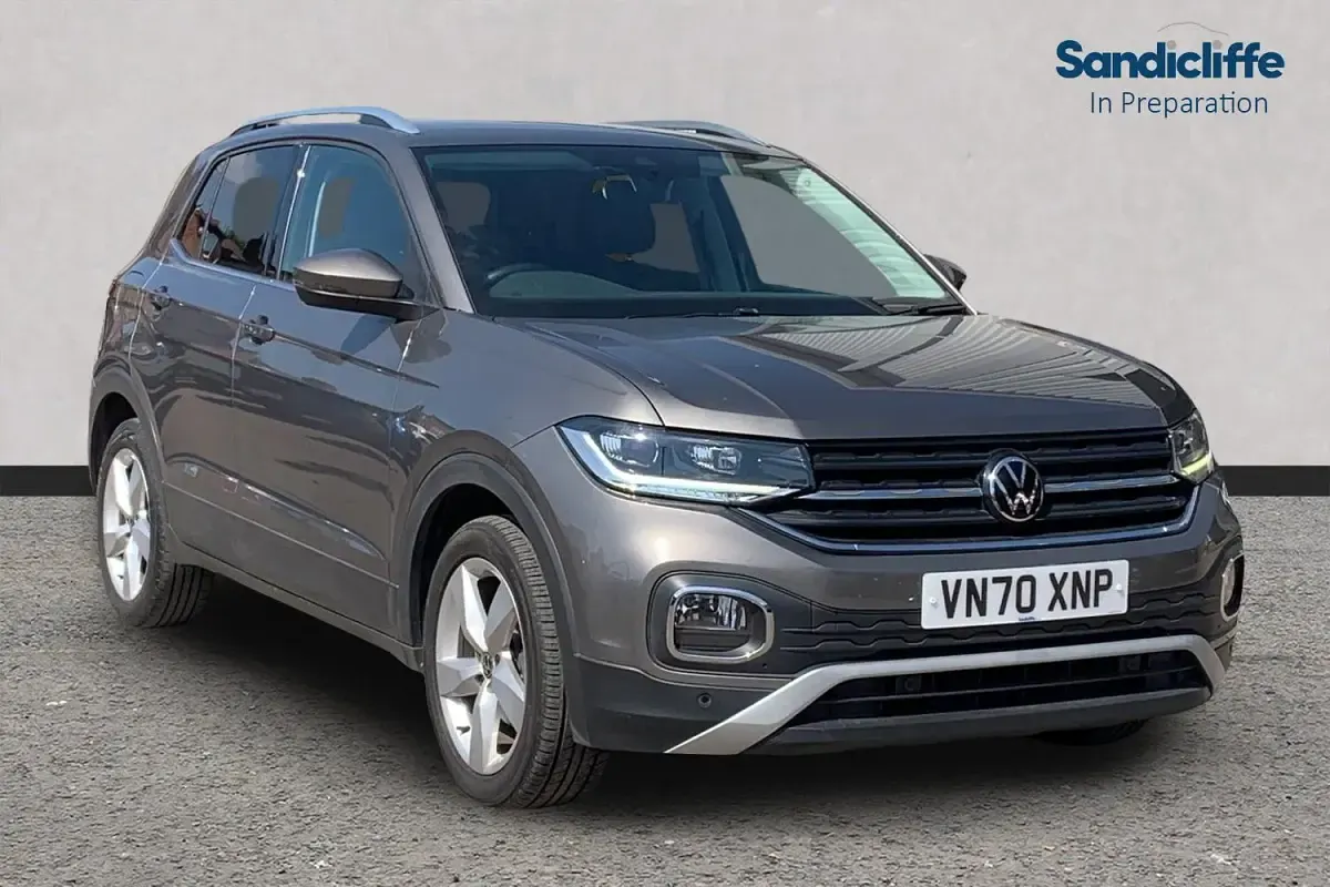 Used VW T-Cross SEL 110 HP (80 kW) 2022 SUV