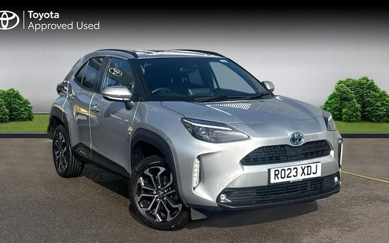 Used Toyota Yaris Hybrid Design 116 HP (85 kW) 2026 Estate