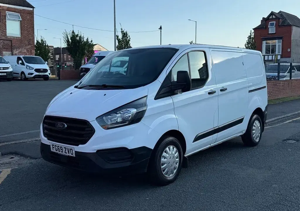 Used Ford Transit Custom 105 HP (77 kW) 2019 White