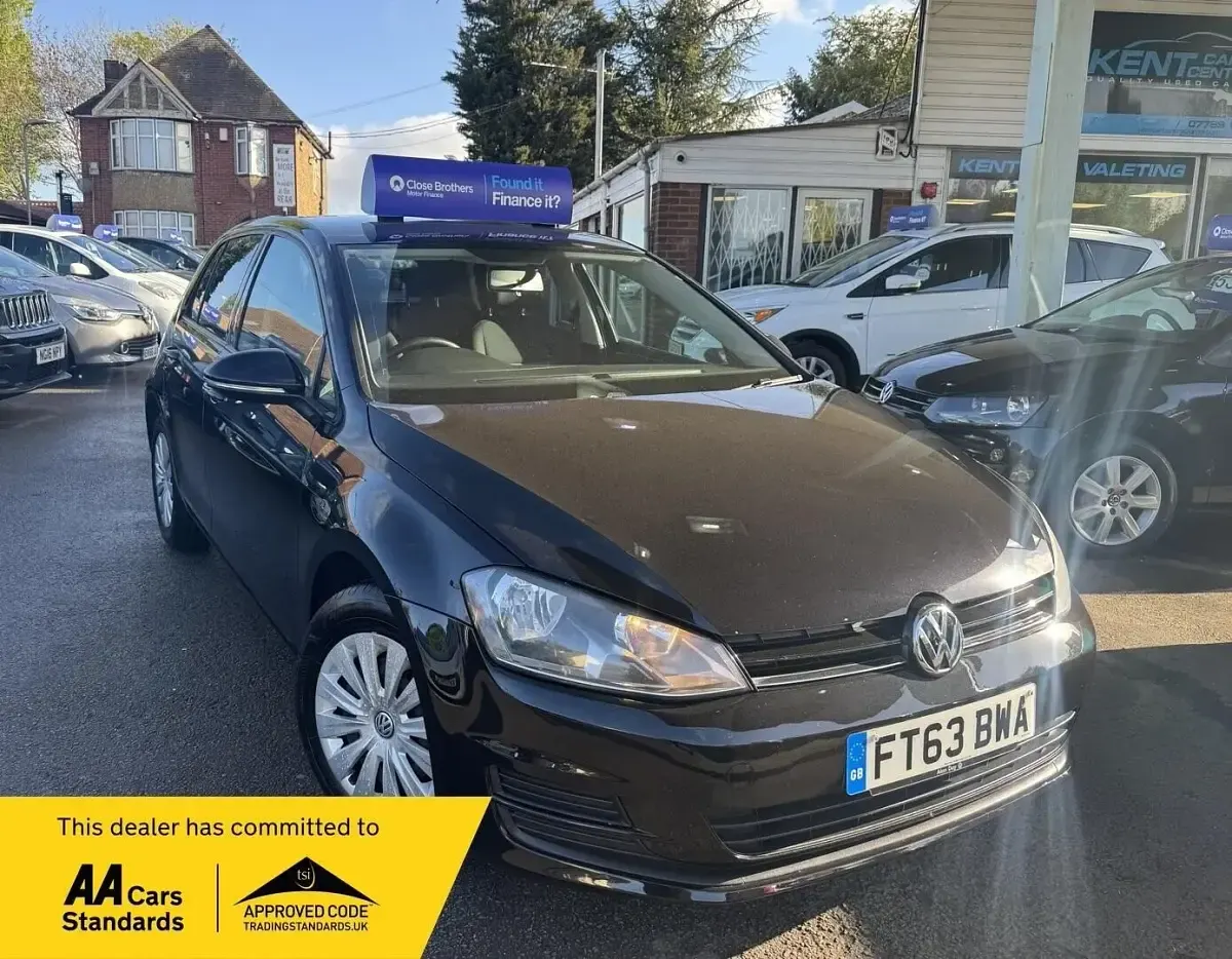 Używany VW Golf VII S 105 KM (77 kW) 2013 Czarny Hatchback