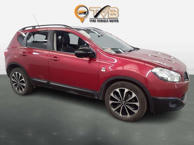 Red Used 2013 Nissan Qashqai 360º SUV | £3,995 (Fair price) - Image 1/3