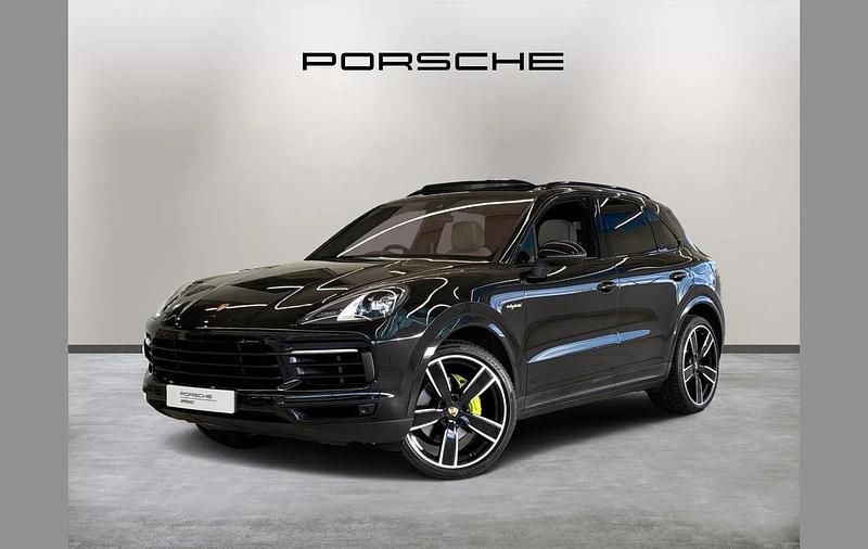 Used Porsche Cayenne 456 HP (335 kW) 2023 Black SUV