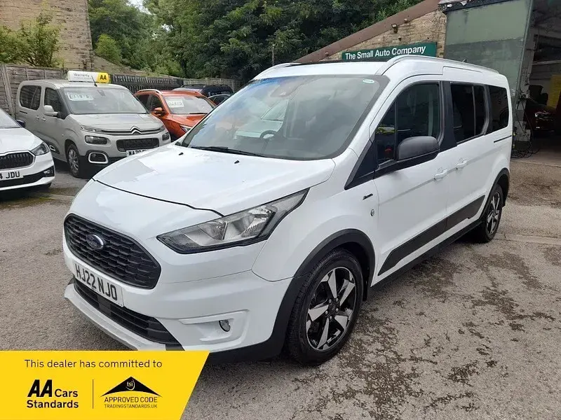 Used Ford Grand Tourneo Connect Active 2022 White MPV