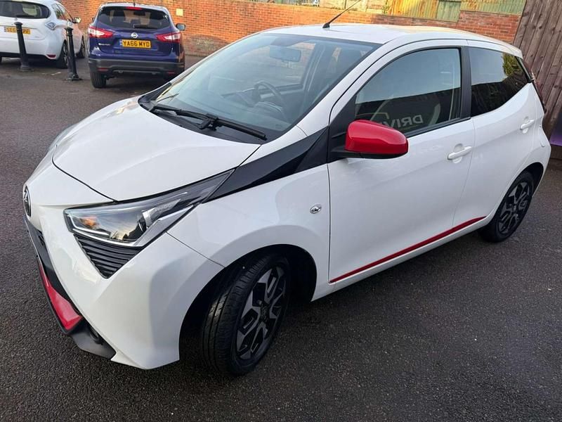 Used Toyota Aygo Trend 2019 White Hatchback