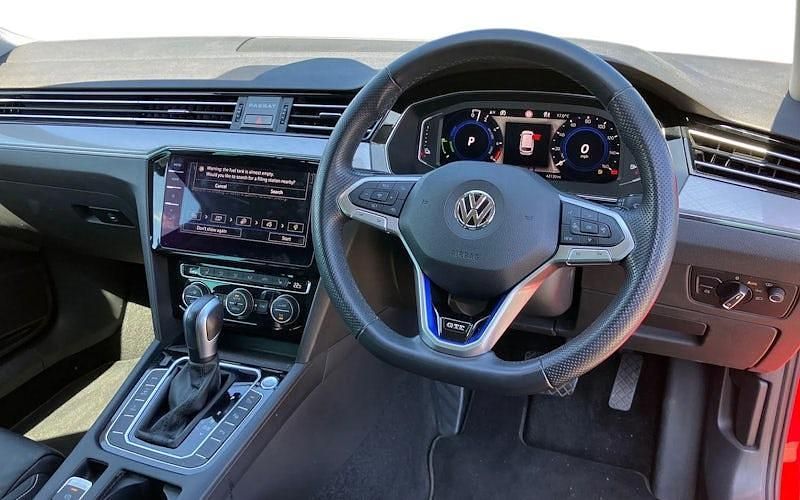 Usado VW Passat Advance 218 HP (160 kW) 2023 Carrinha