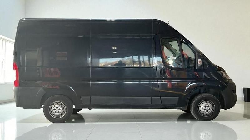 Used Peugeot Boxer 130 HP (95 kW) 2018 Black Van