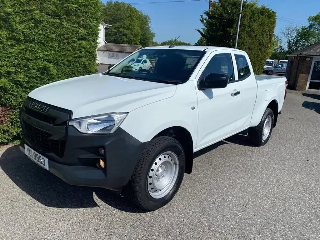 Used Isuzu D-Max 2023 White Pickup