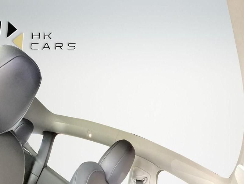 Used Tesla Model Y Long Range AWD 378 kW (514 HP) 2022 White SUV