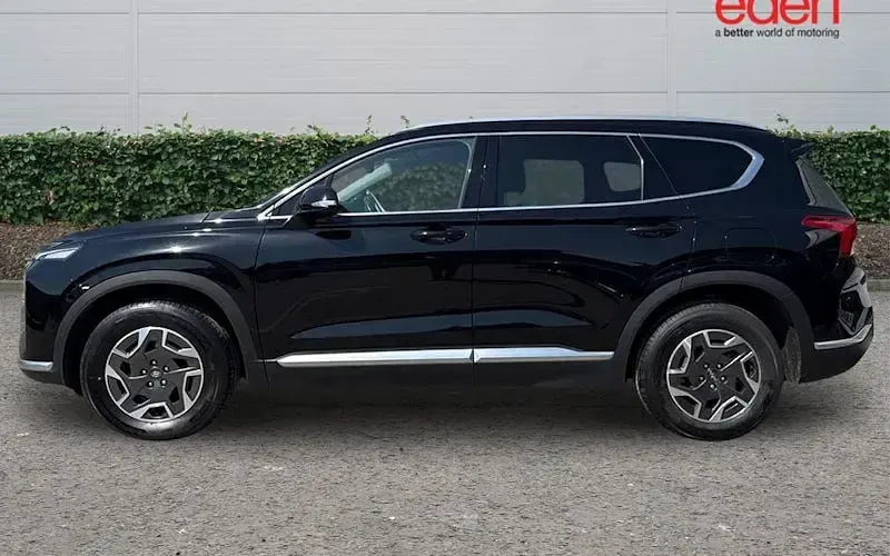 Used Hyundai Santa Fe Premium 230 HP (169 kW) 2024 SUV