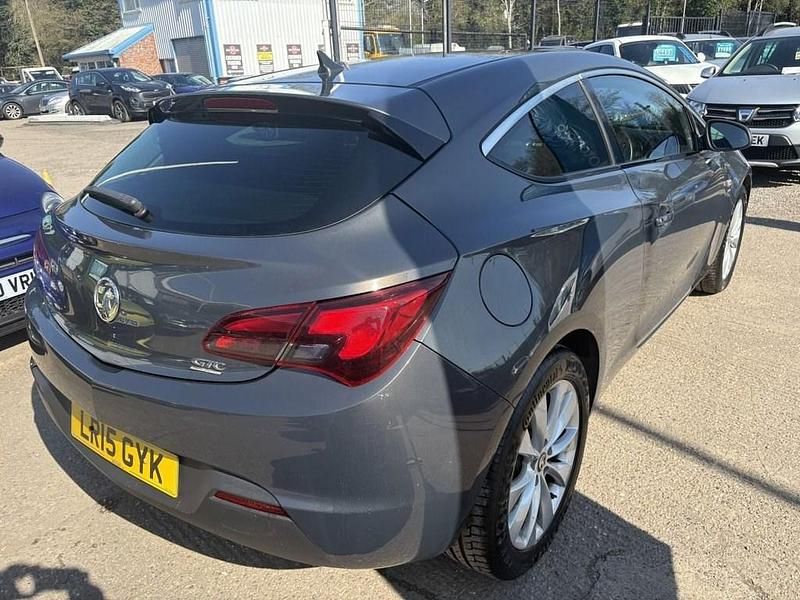 Used Vauxhall Astra GTC SRi 140 HP (102 kW) 2015 Grey Coupe