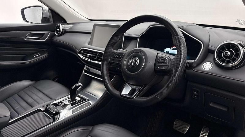 Used MG HS Trophy 2024 Silver SUV