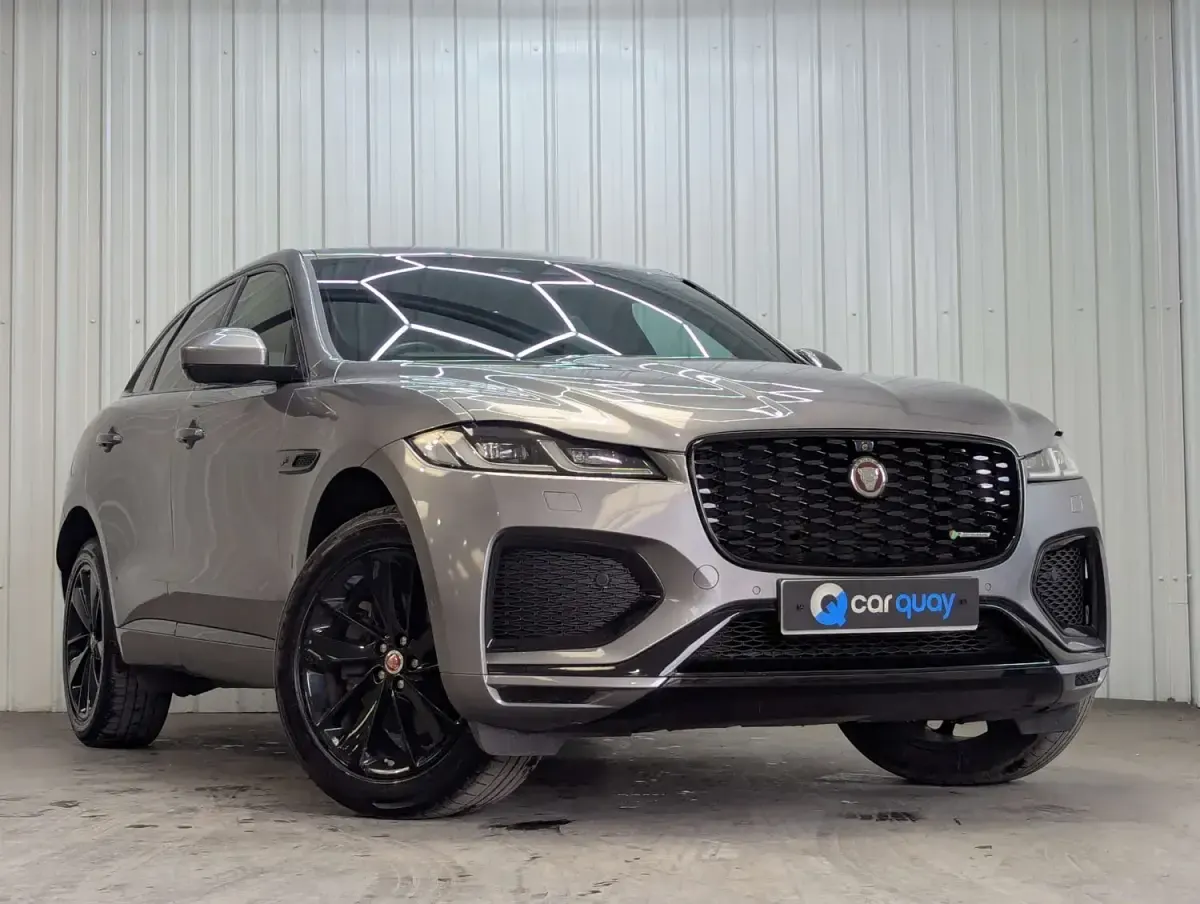 Usado Jaguar F-Pace R-Dynamic 2021 Cinzento SUV