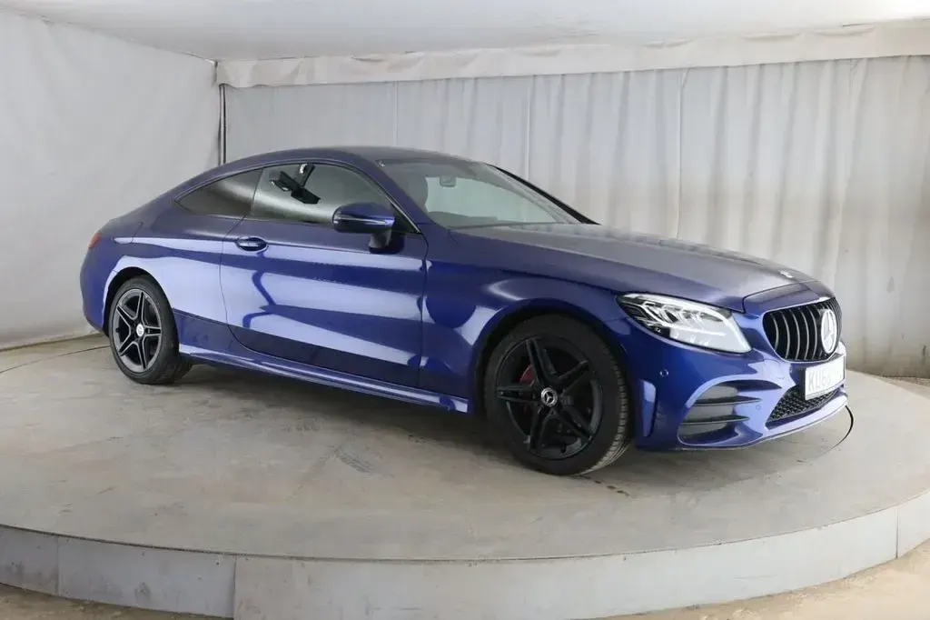 Used Mercedes C220 AMG line 194 HP (142 kW) 2018 Blue Coupe