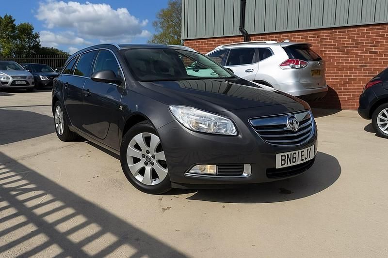 Grey Used 2011 Vauxhall Insignia SRi Estate | £2,795 (Good price) - Image 1/3