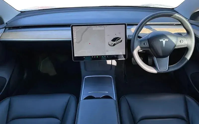 Used Tesla Model 3 Long Range AWD 258 kW (351 HP) 2023 Sedan
