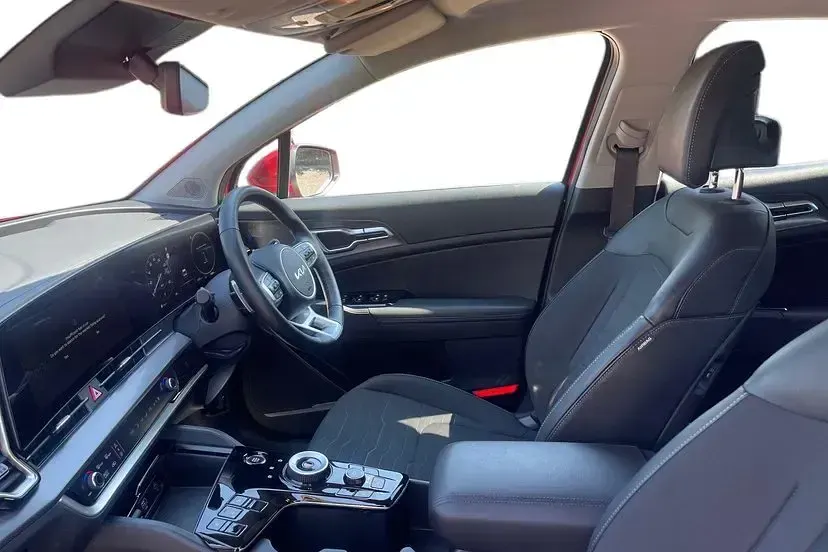 Used Kia Sportage 157 HP (115 kW) 2025 Red SUV