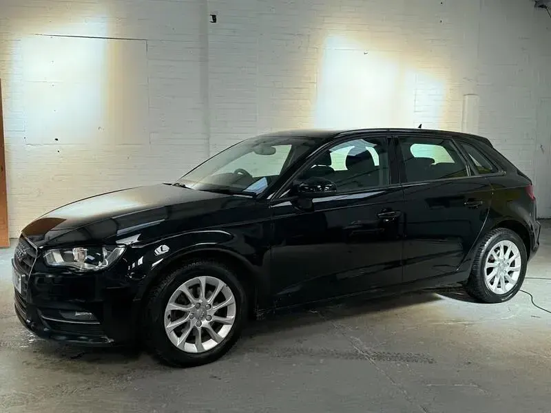 Used Audi A3 Business 110 HP (80 kW) 2015 Black Hatchback
