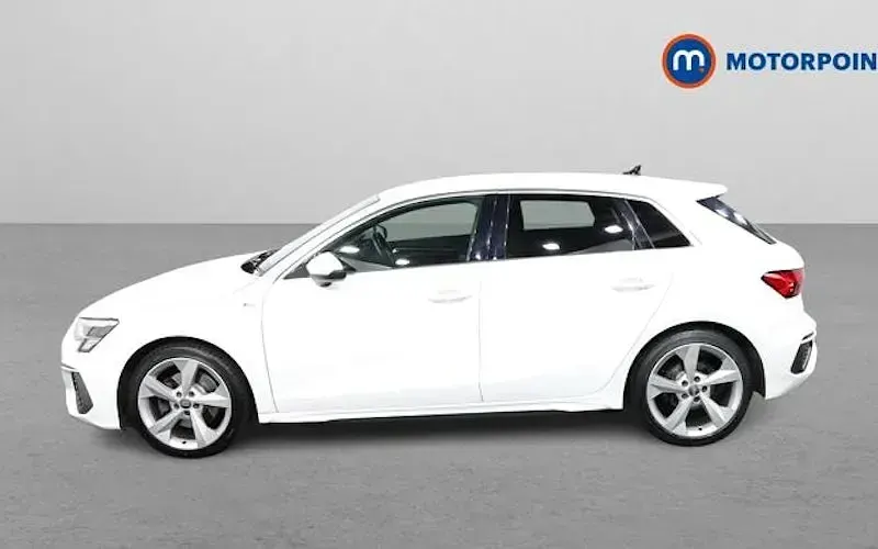 Used Audi A3 Sportback S-Line 150 HP (110 kW) 2024 Hatchback
