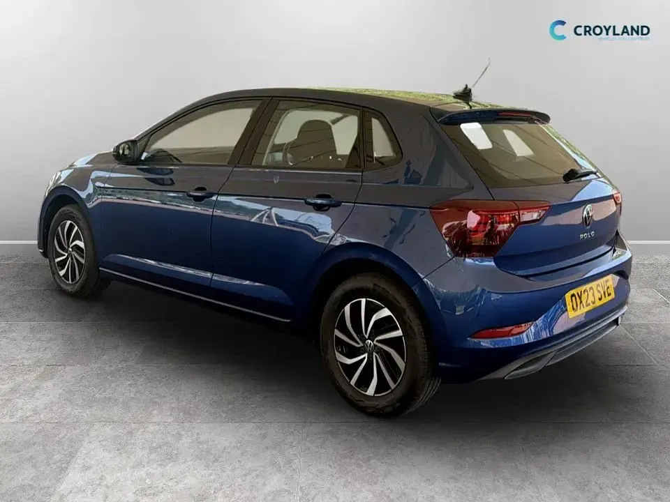Używany VW Polo Life 95 KM (69 kW) 2023 Niebieski Hatchback