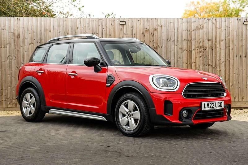 Red Used 2022 Mini Cooper Countryman Classic SUV | £15,795 (Good price) - Image 1/4